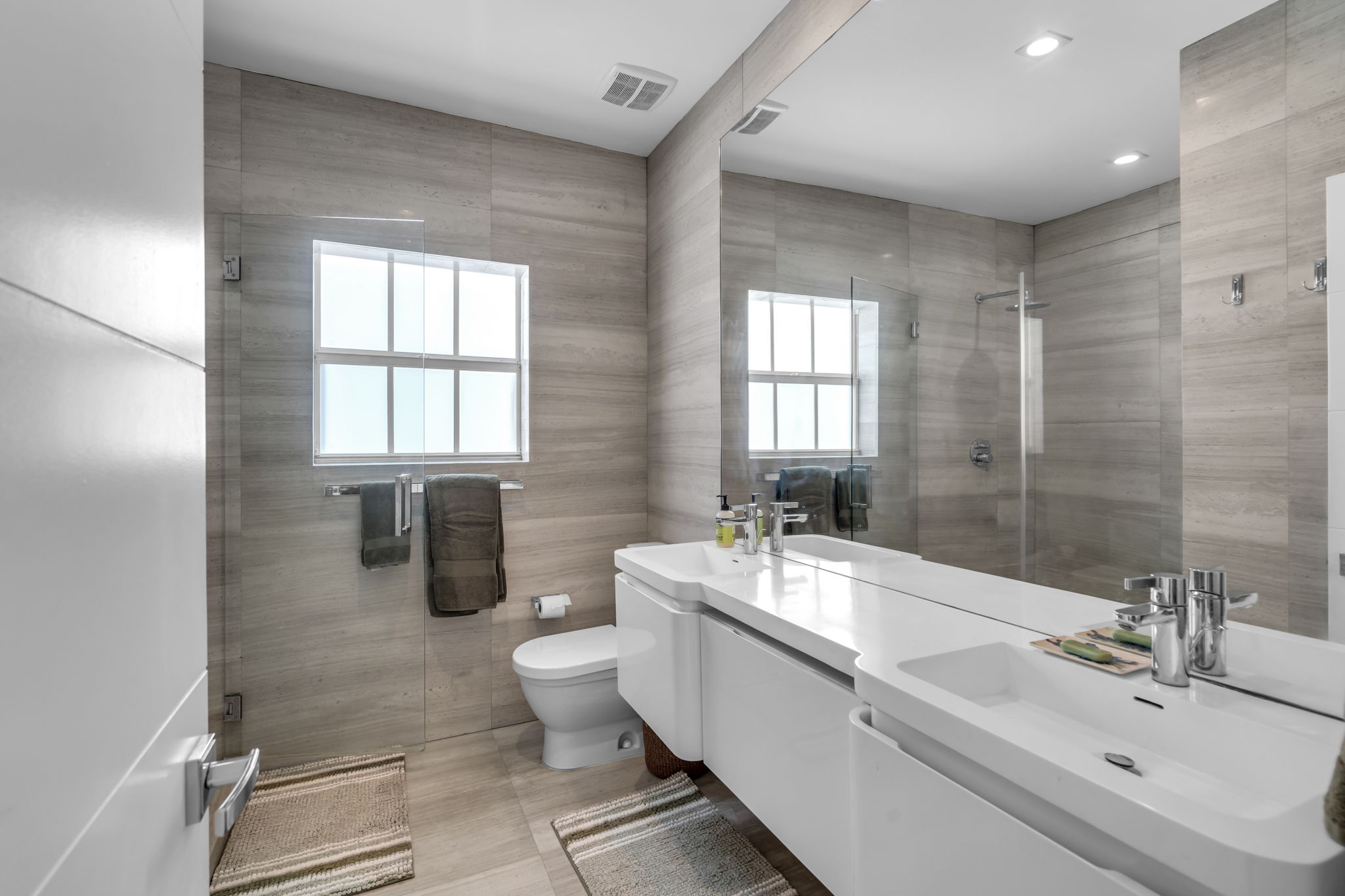 707 West 54th Street Miami Beach, FL 33140 - Photo 25 of 54