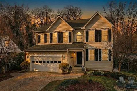 $1,249,900 | 7009 Quander Road, Alexandria, VA 22307