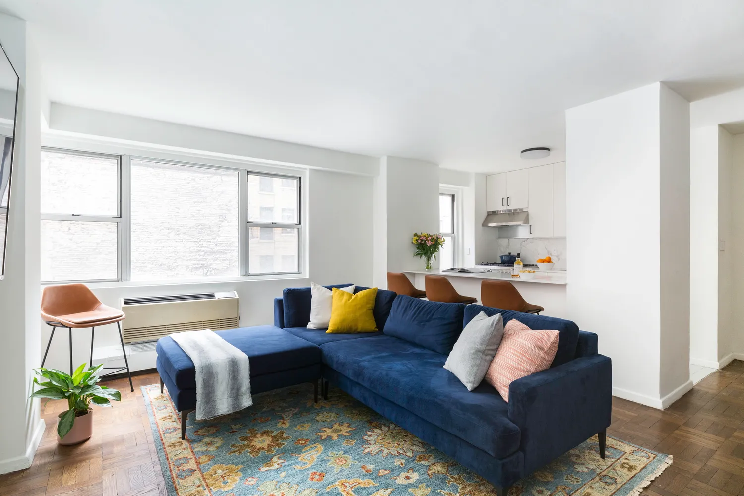 $1,050,000 | 79 West 12th Street, Unit 3H | Greenwich Village