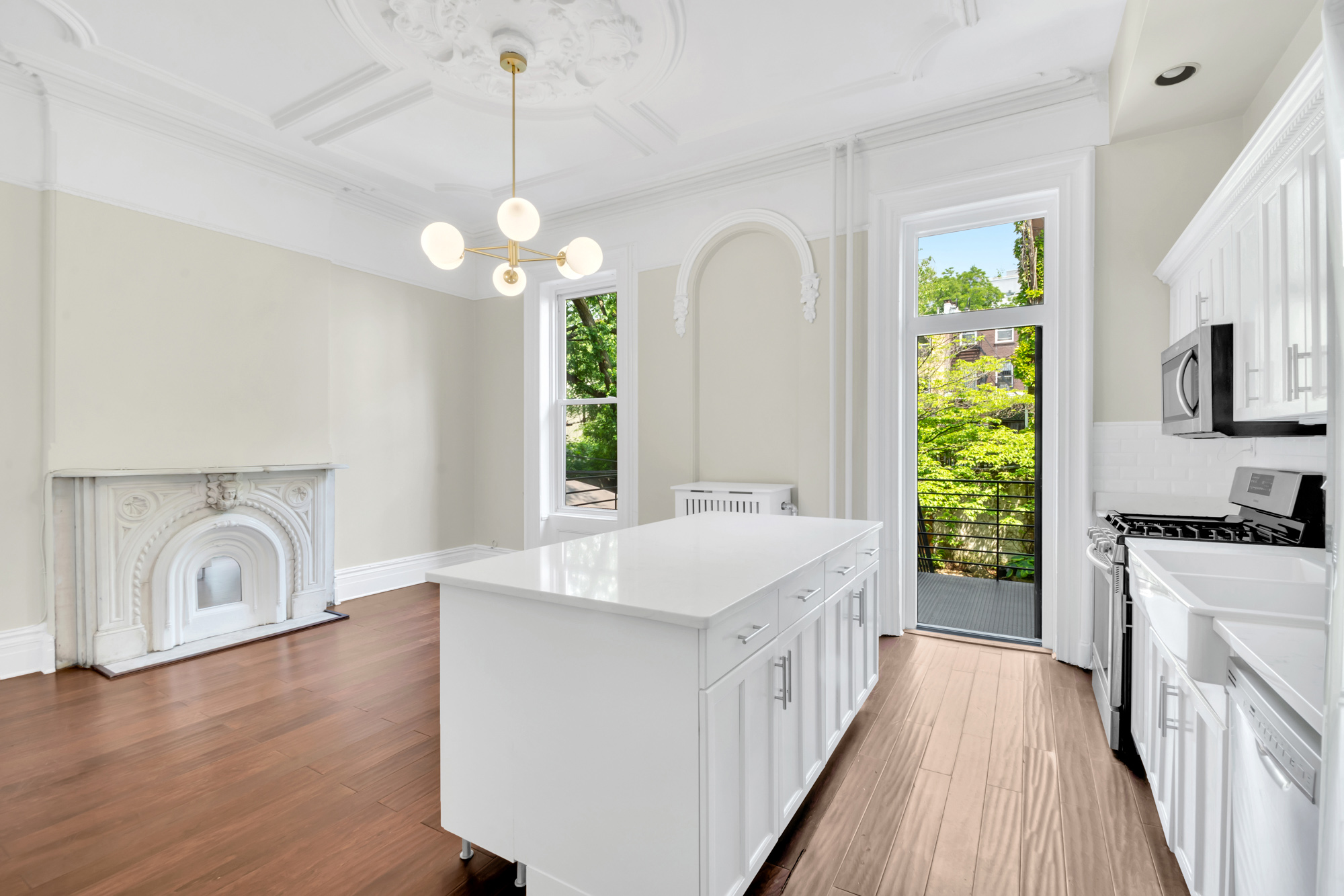 195 Adelphi Street, Unit GARDEN Brooklyn, NY 11205 - Photo 10 of 20