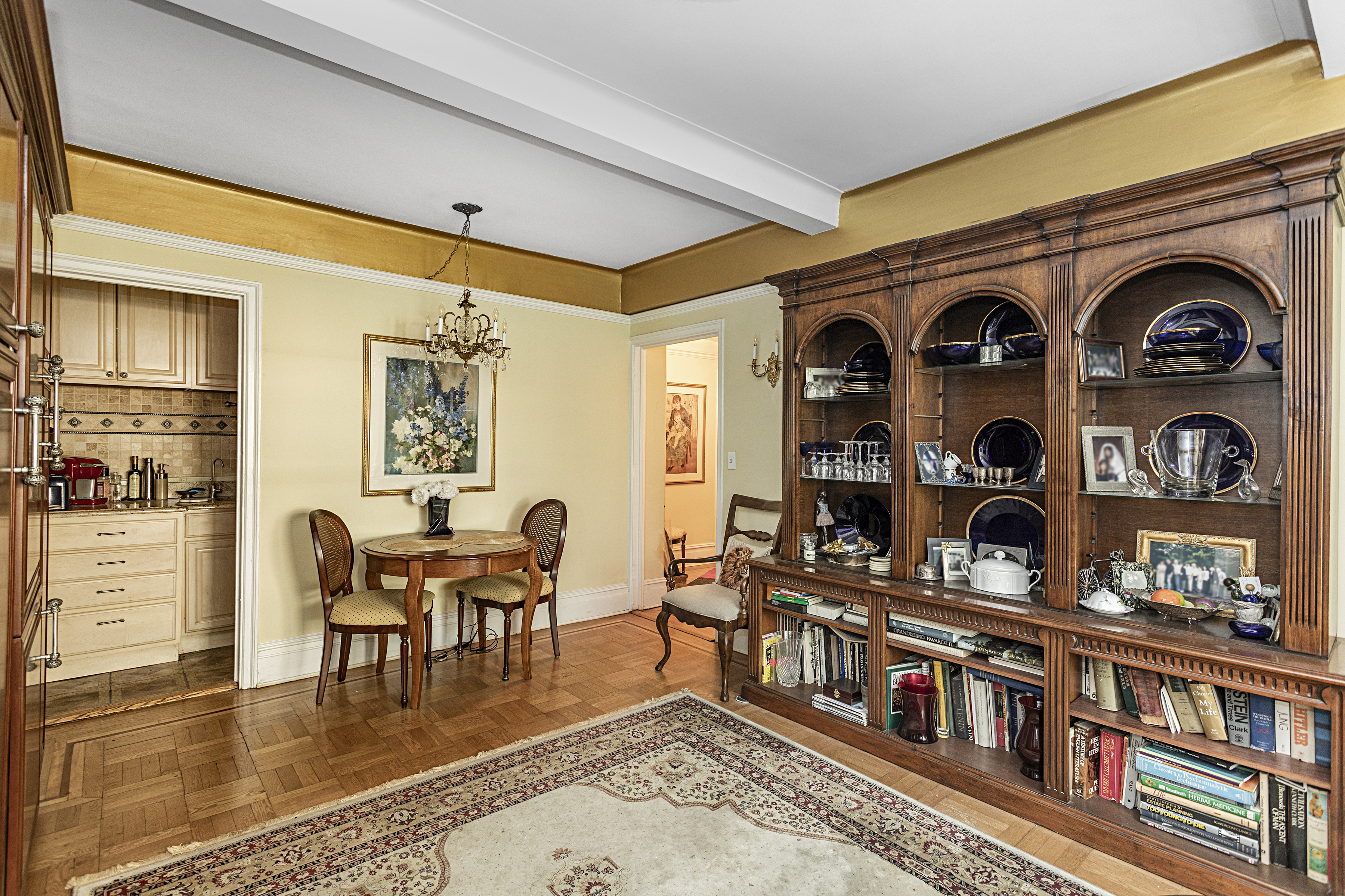 225 East 79th Street, Unit 2D Manhattan, NY 10075 - Photo 2 of 6