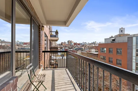 $2,400,000 | 63 Downing Street, Unit 8C | West Village