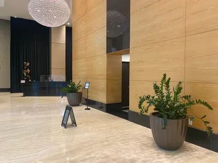 $718,000 | 950 Brickell Bay Drive, Unit 2206, Miami, FL 33131