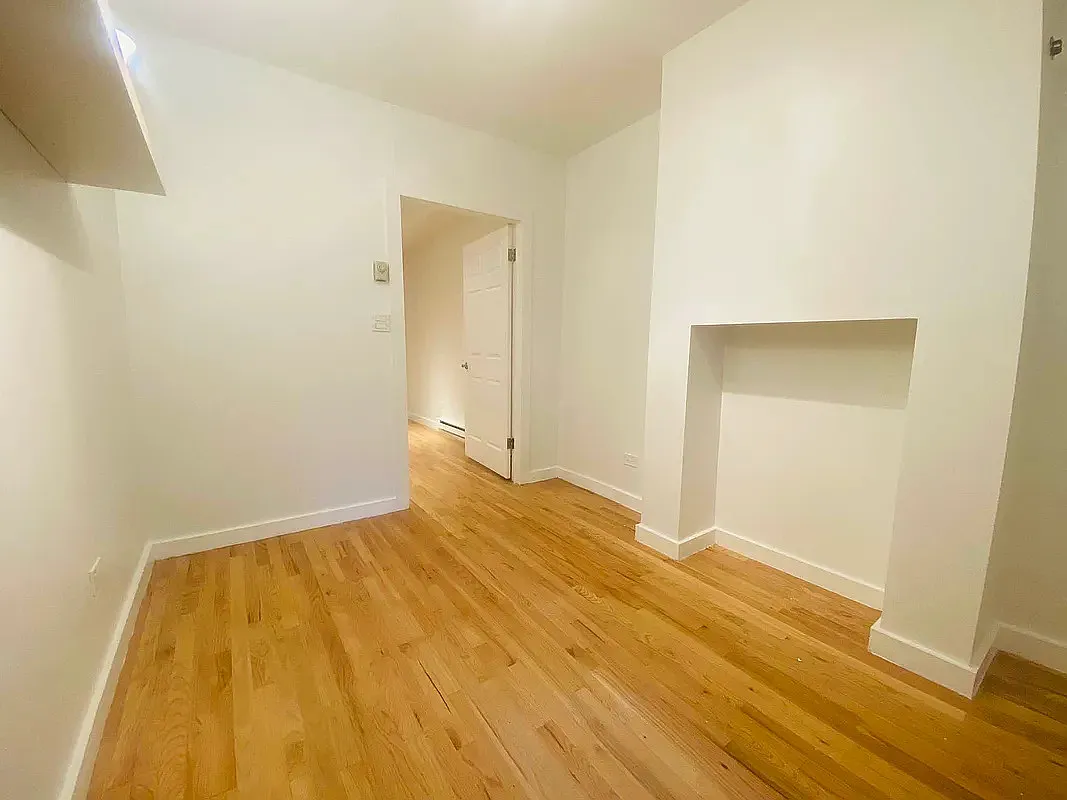 102 West 29th Street, Unit 2 Manhattan, NY 10001 - Photo 10 of 21