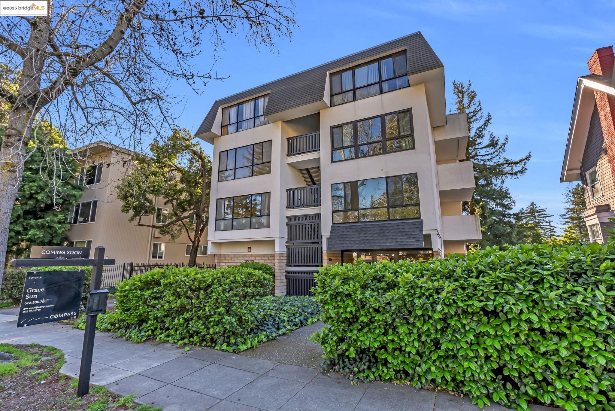 2632 Warring Street, Unit 3 Berkeley, CA 94704 - Photo 3 of 10