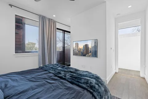 $765,500 | 308 Onion Street, Austin, TX 78702