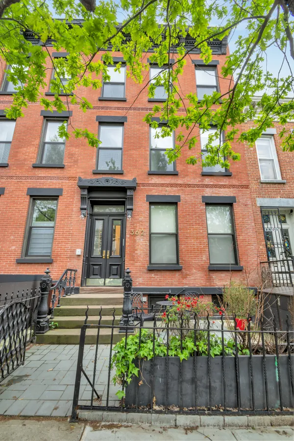 $1,375,000 | 362 13th Street, Unit 3 | Park Slope