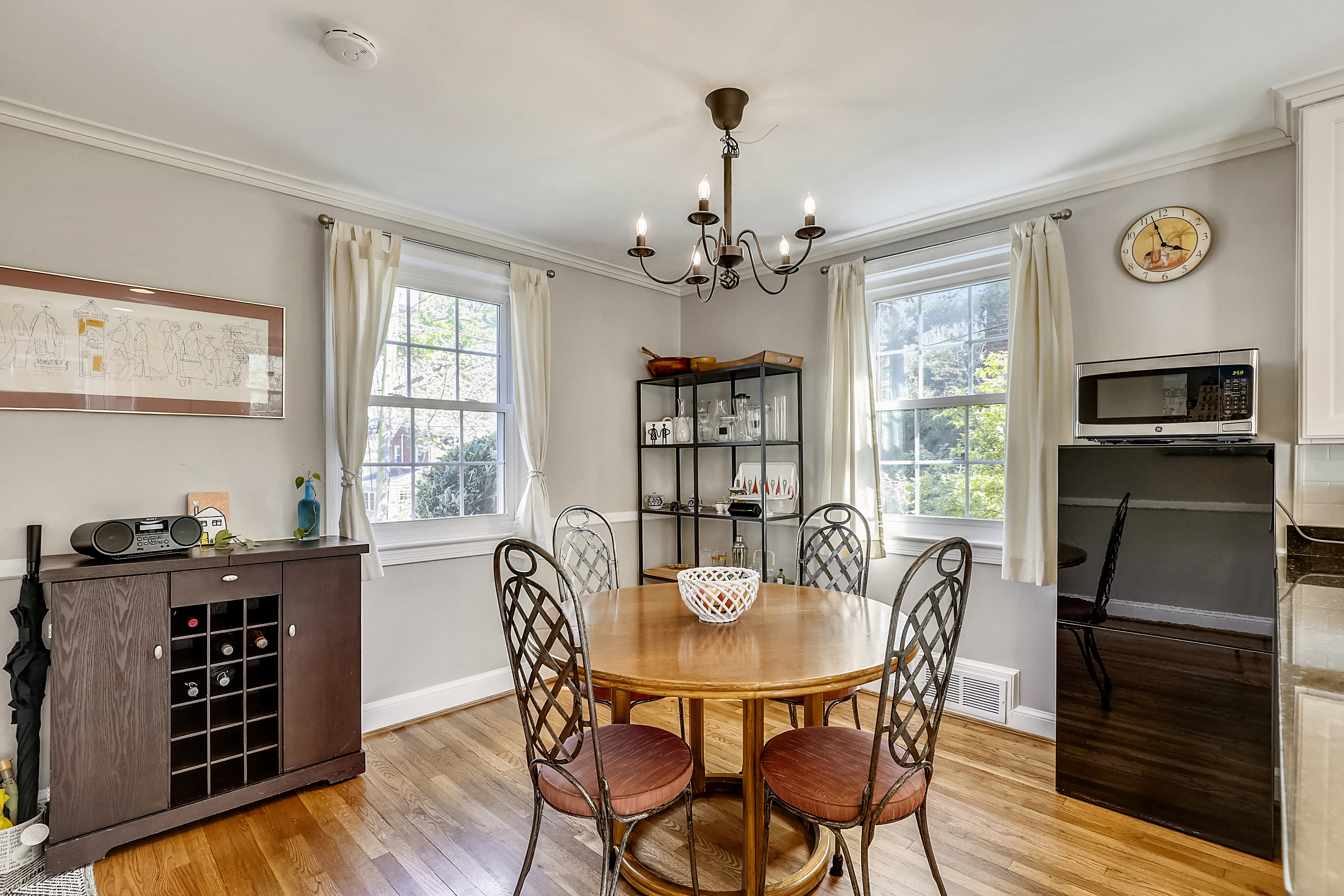 10028 Dallas Avenue Silver Spring, MD 20901 - Photo 10 of 34