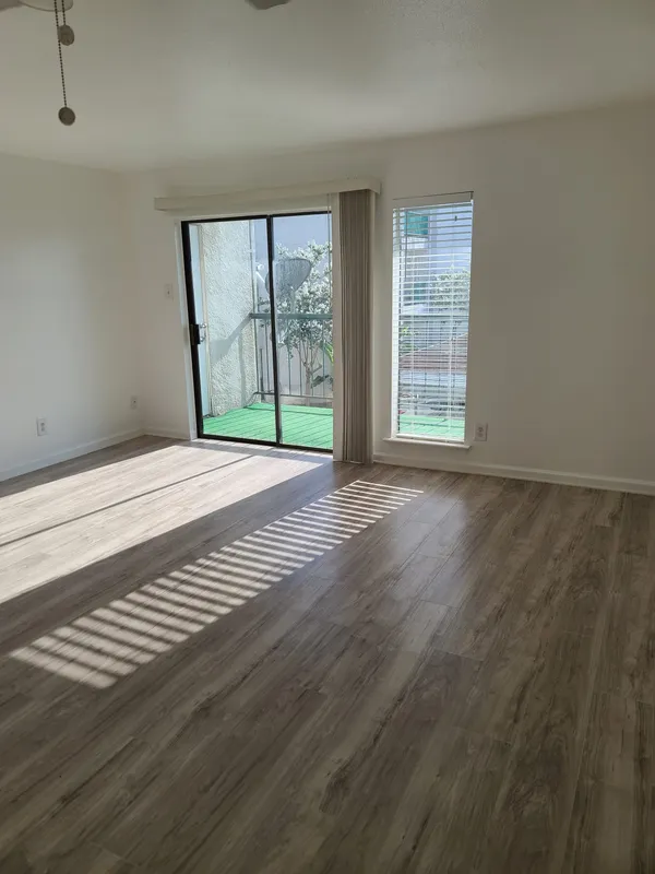 $69,000 | 2822 South Bartell Drive, Houston, TX 77054