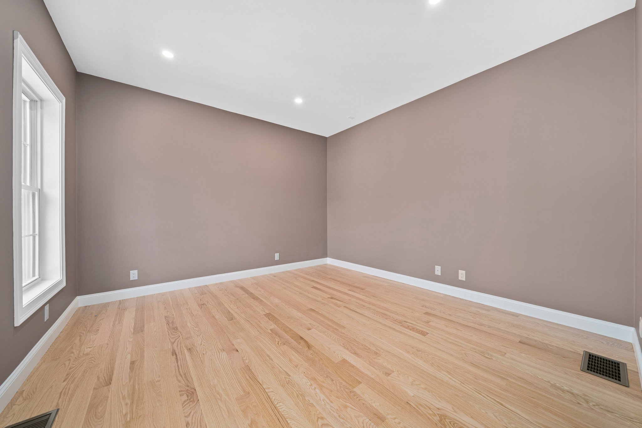 3 Everendon Road Canton, MA 02021 - Photo 14 of 35 wooden floor in a room