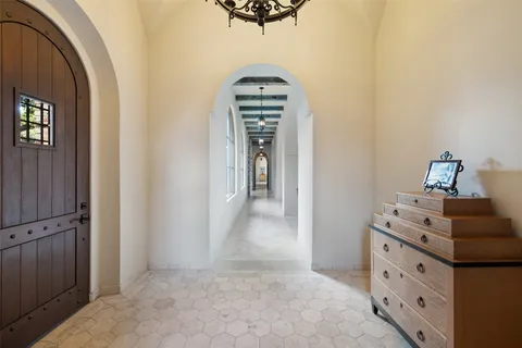 $6,999,000 | 418 Cattle Trail Drive, Dripping Springs, TX 78620