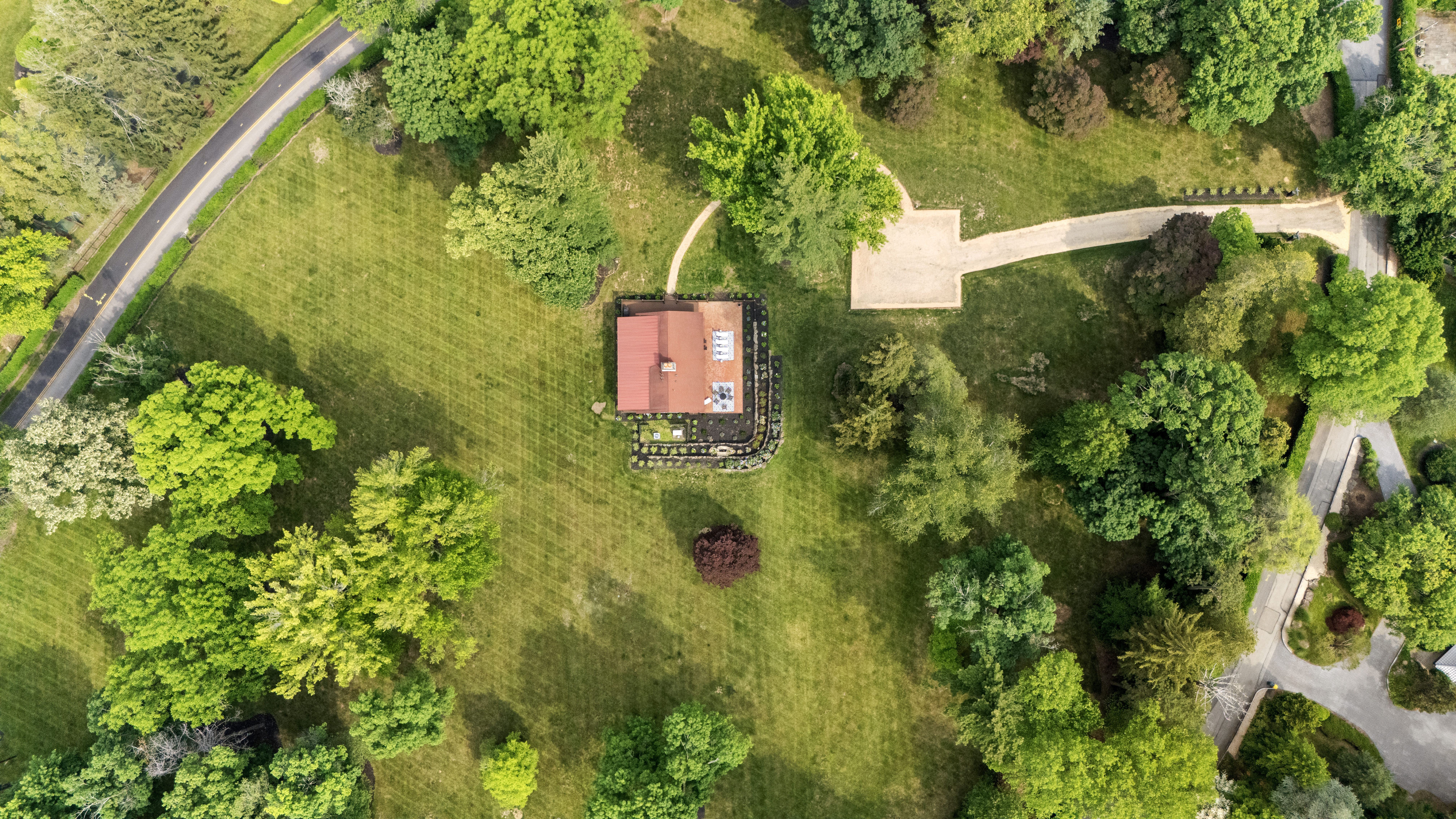 950 Stoke Road Villanova, PA 19085 - Photo 2 of 8 a picture of trees