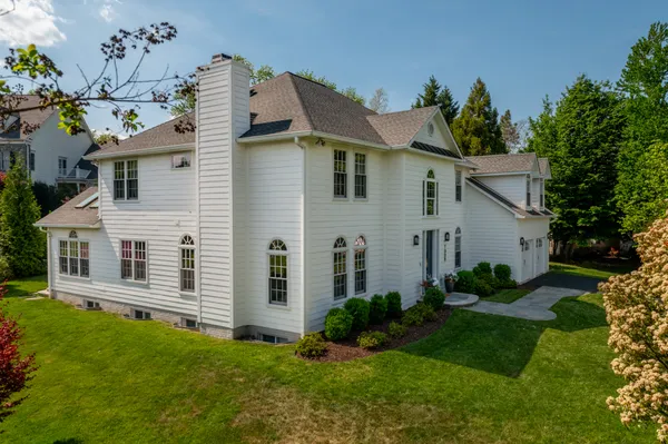$3,200,000 | 7009 Symphony Court, McLean, VA 22101