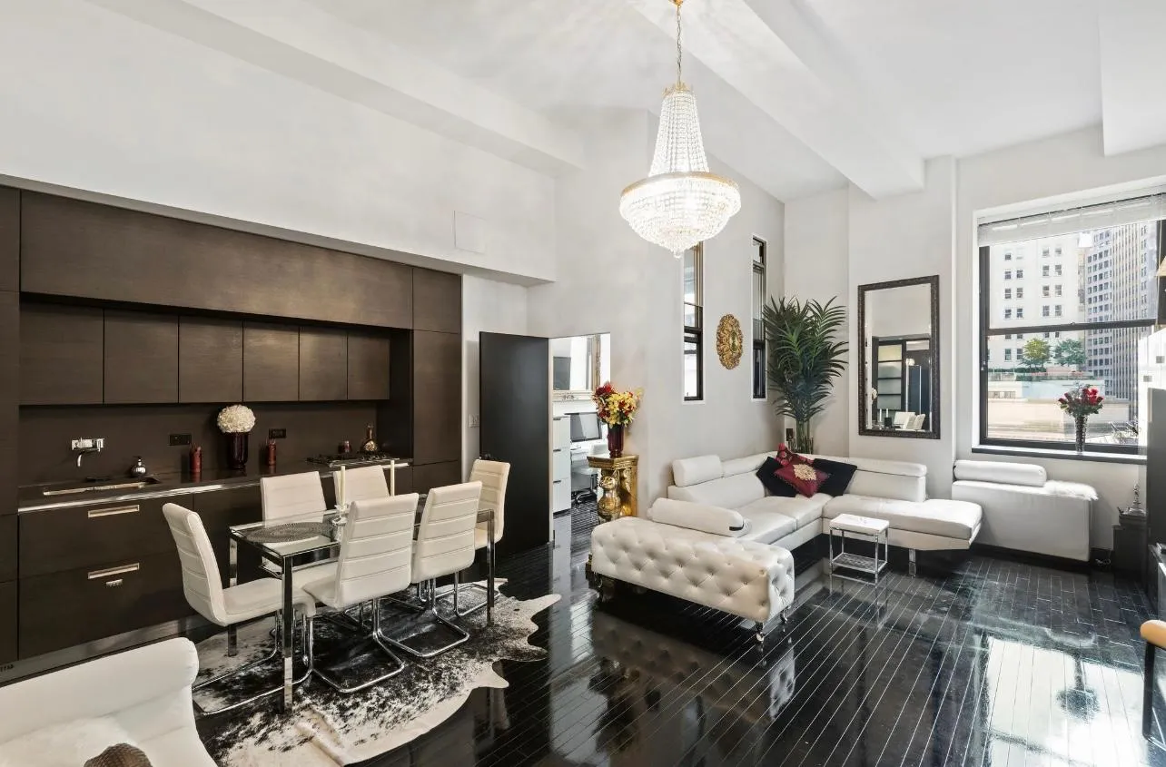 $6,000 | 20 Pine Street, Unit 605 | Financial District