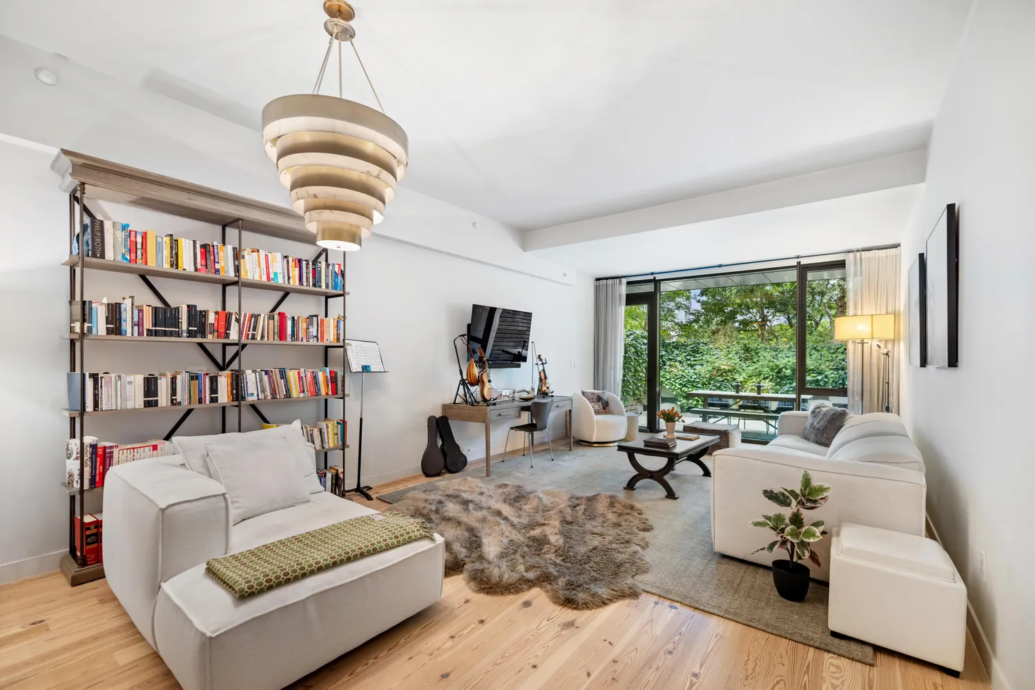 $16,000 | 130 Furman Street, Unit S102 | Brooklyn Heights