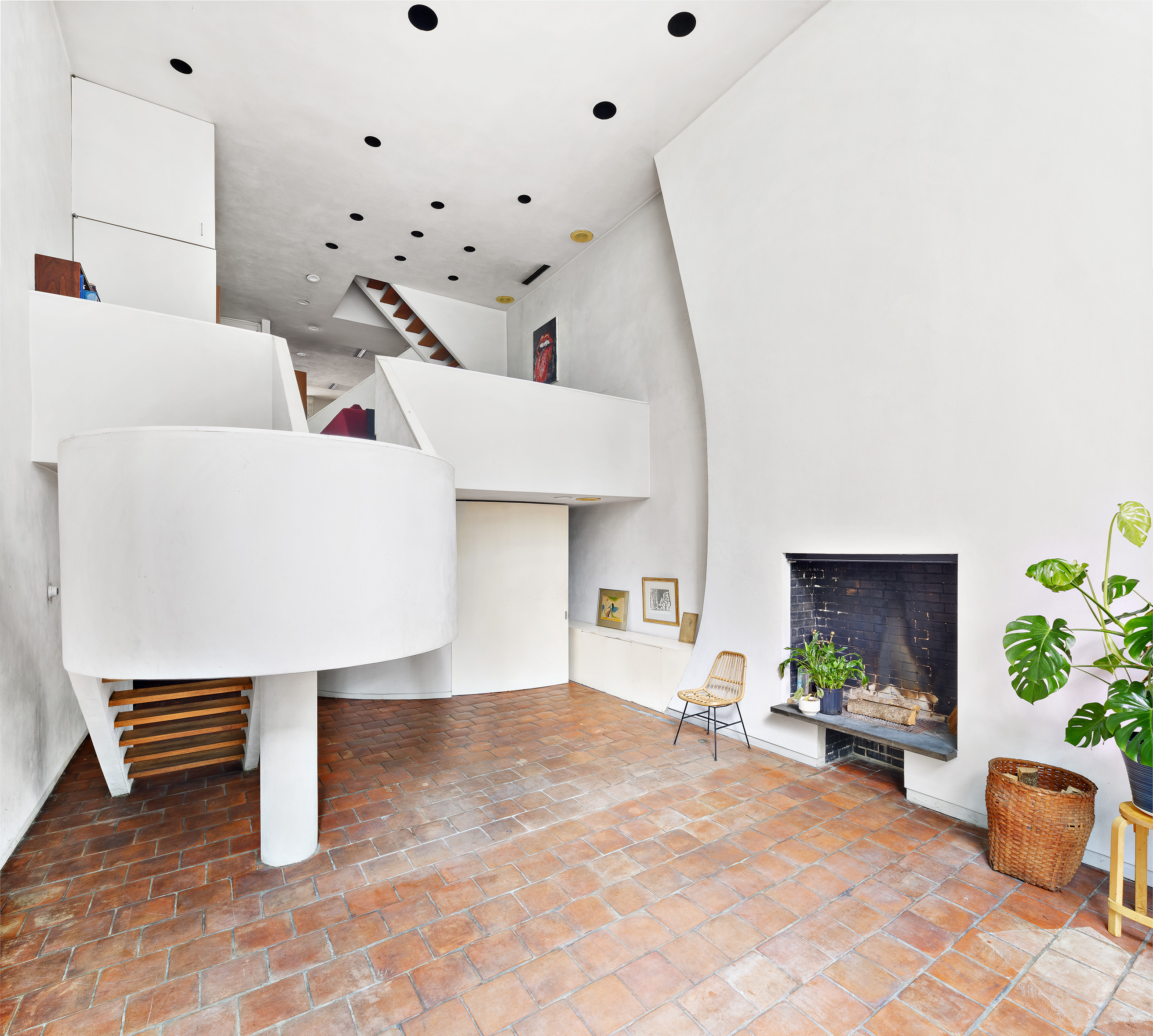 54 East 66th Street Manhattan, NY 10065 - Photo 5 of 19