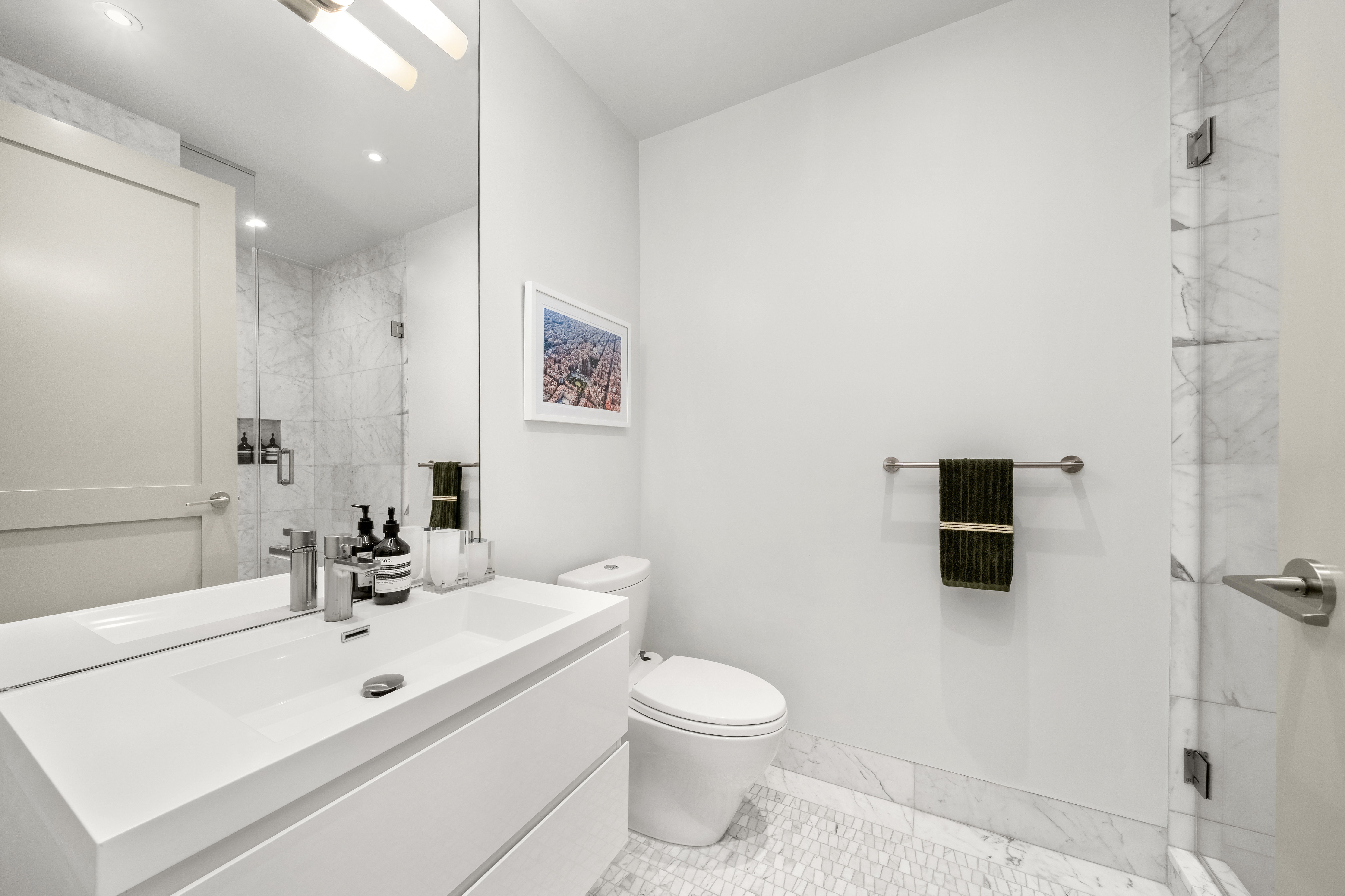 134 West 83rd Street, Unit 5 Manhattan, NY 10024 - Photo 12 of 20 Gallery Image 12