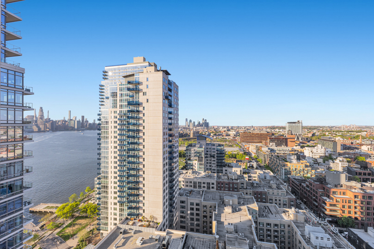 1 Northside Piers, Unit 24J Brooklyn, NY 11249 - Photo 11 of 16