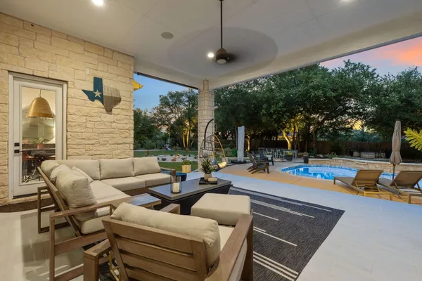 $1,210,000 | 101 Rocky Ledge Cove, Georgetown, TX 78633