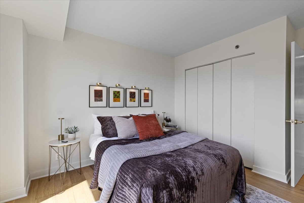 1401 17th Street Northwest, Unit 1007 Washington, DC 20036 - Photo 16 of 38