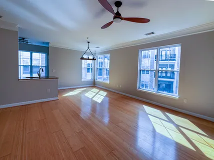 $439,000 | 501 Hungerford Drive, Unit 270, Rockville, MD 20850