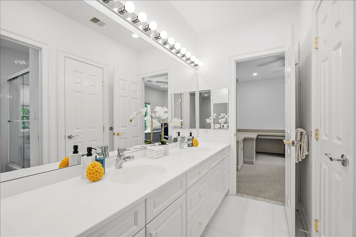 8413 Rapley Ridge Lane Potomac, MD 20854 - Photo 45 of 83