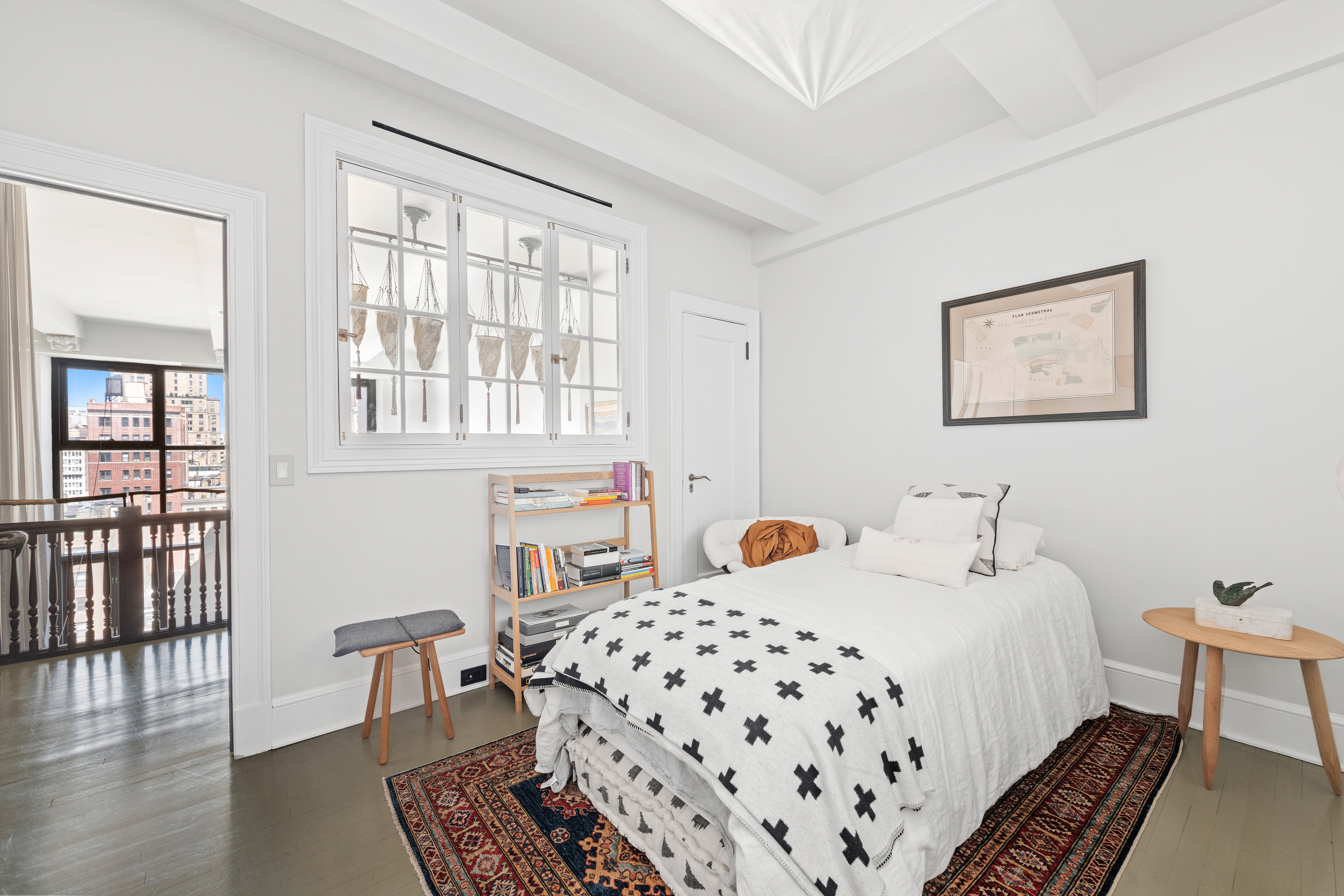 1 West 67th Street, Unit 807 Manhattan, NY 10023 - Photo 11 of 19