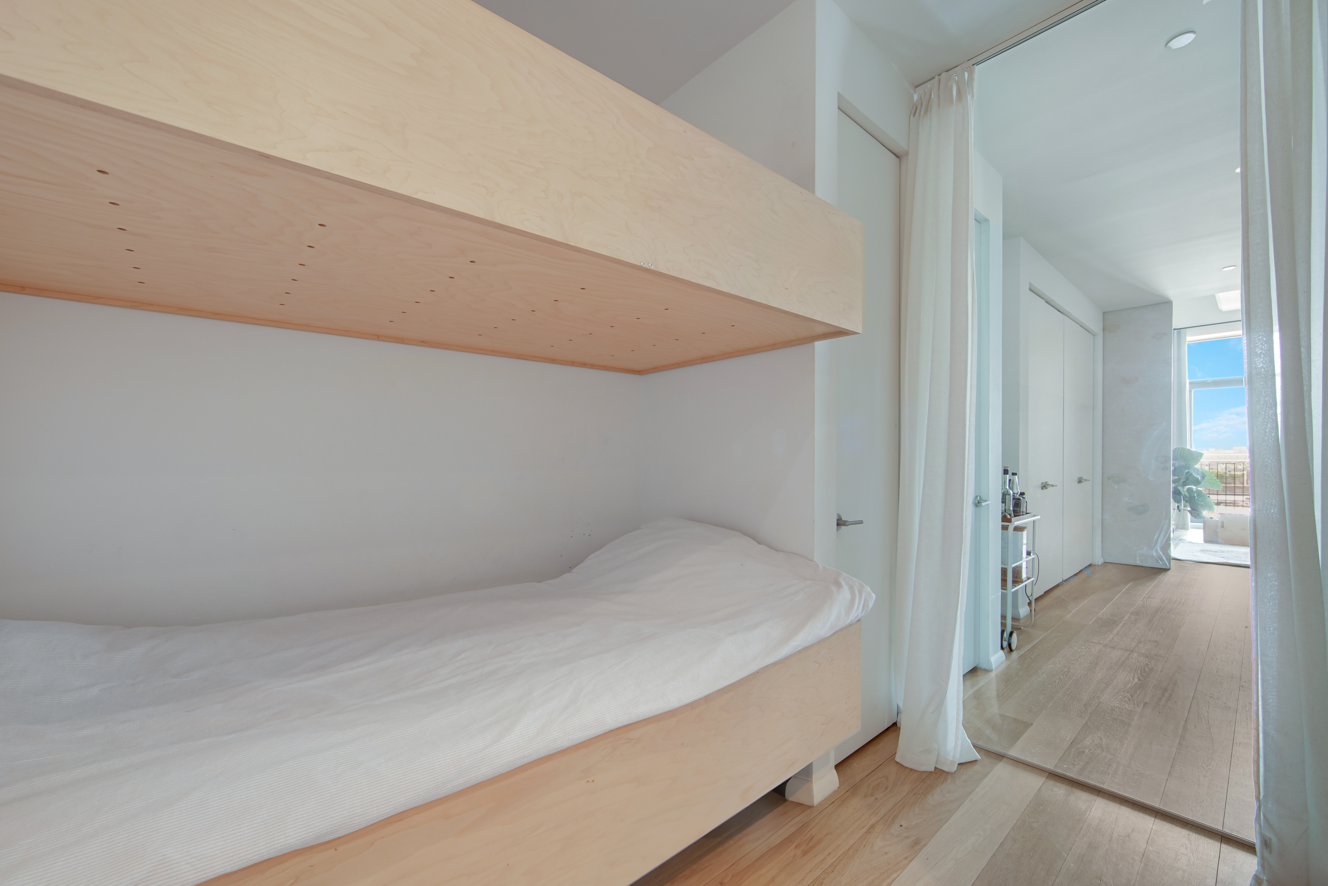 160 Imlay Street, Unit 3D6 Brooklyn, NY 11231 - Photo 10 of 14