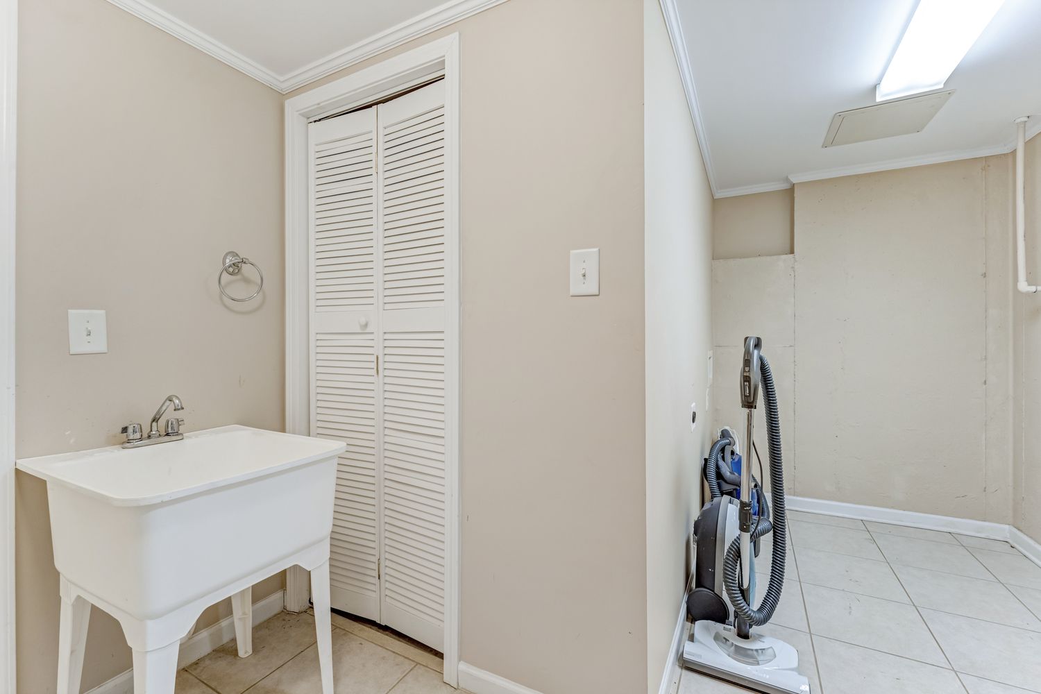 7440 Gentry Way Cumming, GA 30041 - Photo 42 of 61