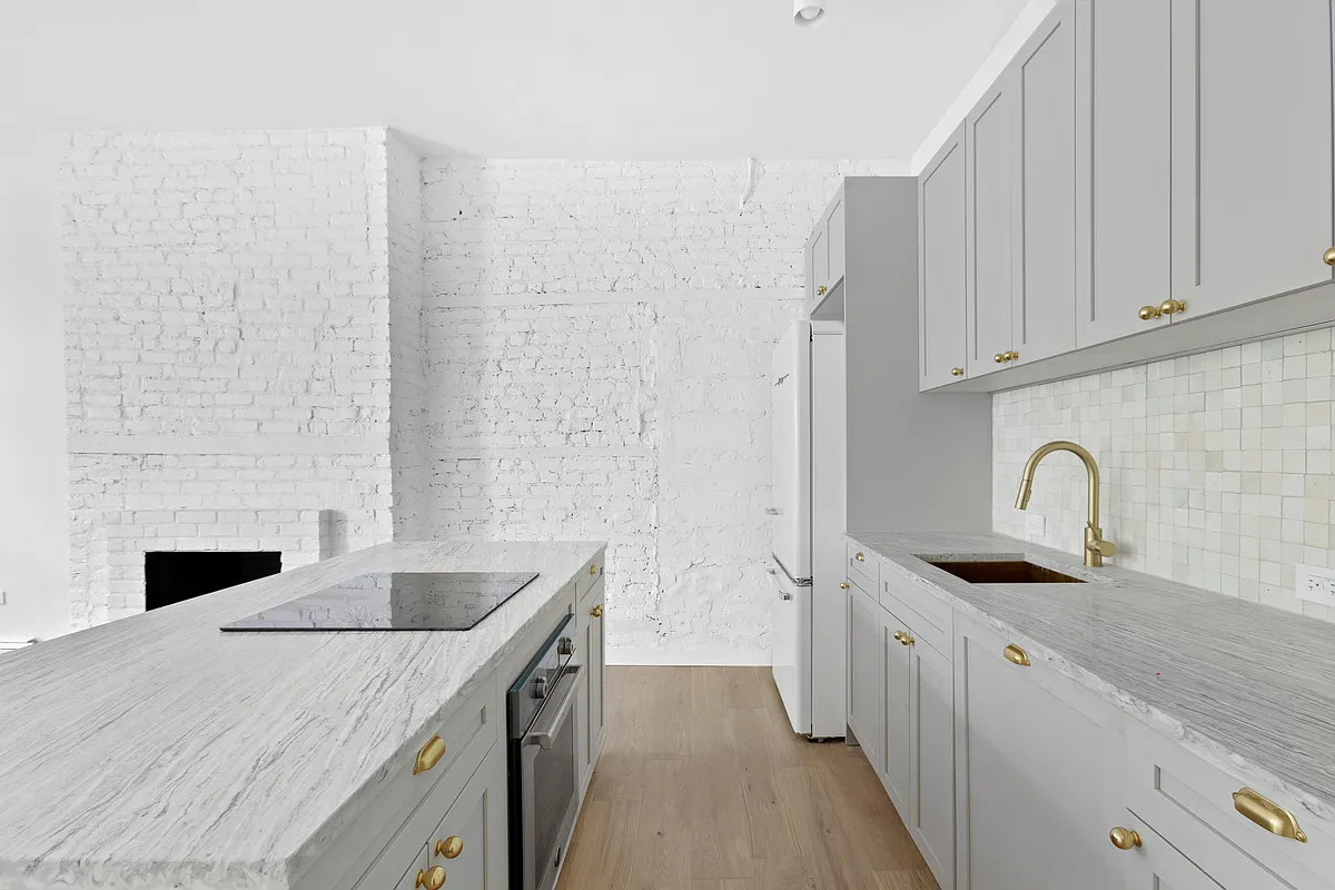 527 Atlantic Avenue, Unit A Brooklyn, NY 11217 - Photo 5 of 17