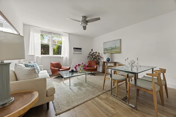 $535,000 | 651 Vanderbilt Street, Unit 1T | Windsor Terrace