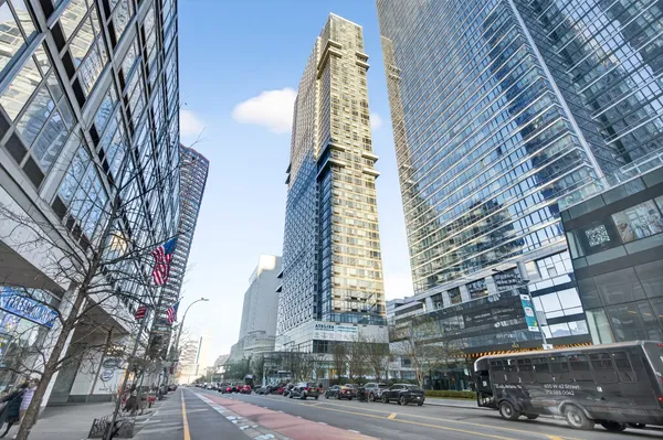 a view of a tall building