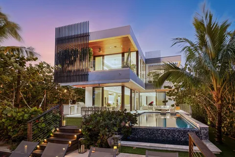 $23,995,000 | 226 West Rivo Alto Drive, Miami Beach, FL 33139