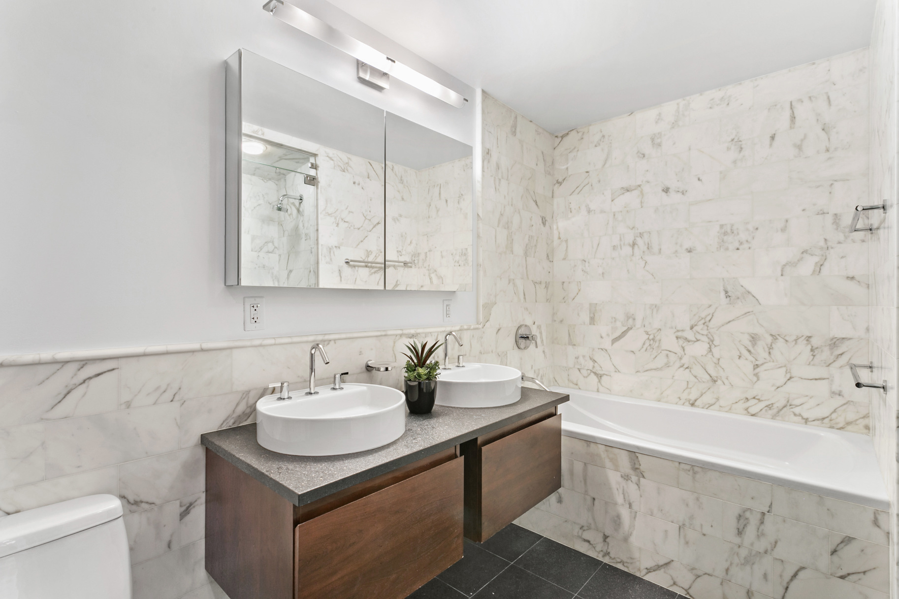462 West 58th Street, Unit 5A Manhattan, NY 10019 - Photo 4 of 14