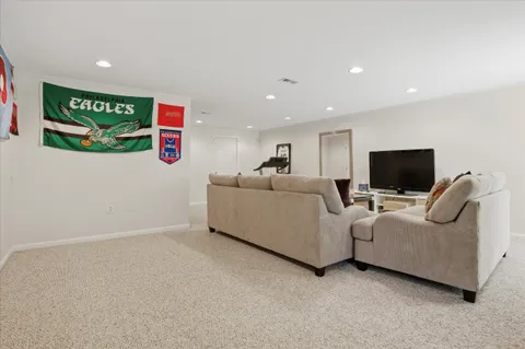 $530,000 | 325 Green View Court, Plymouth Meeting, PA 19462