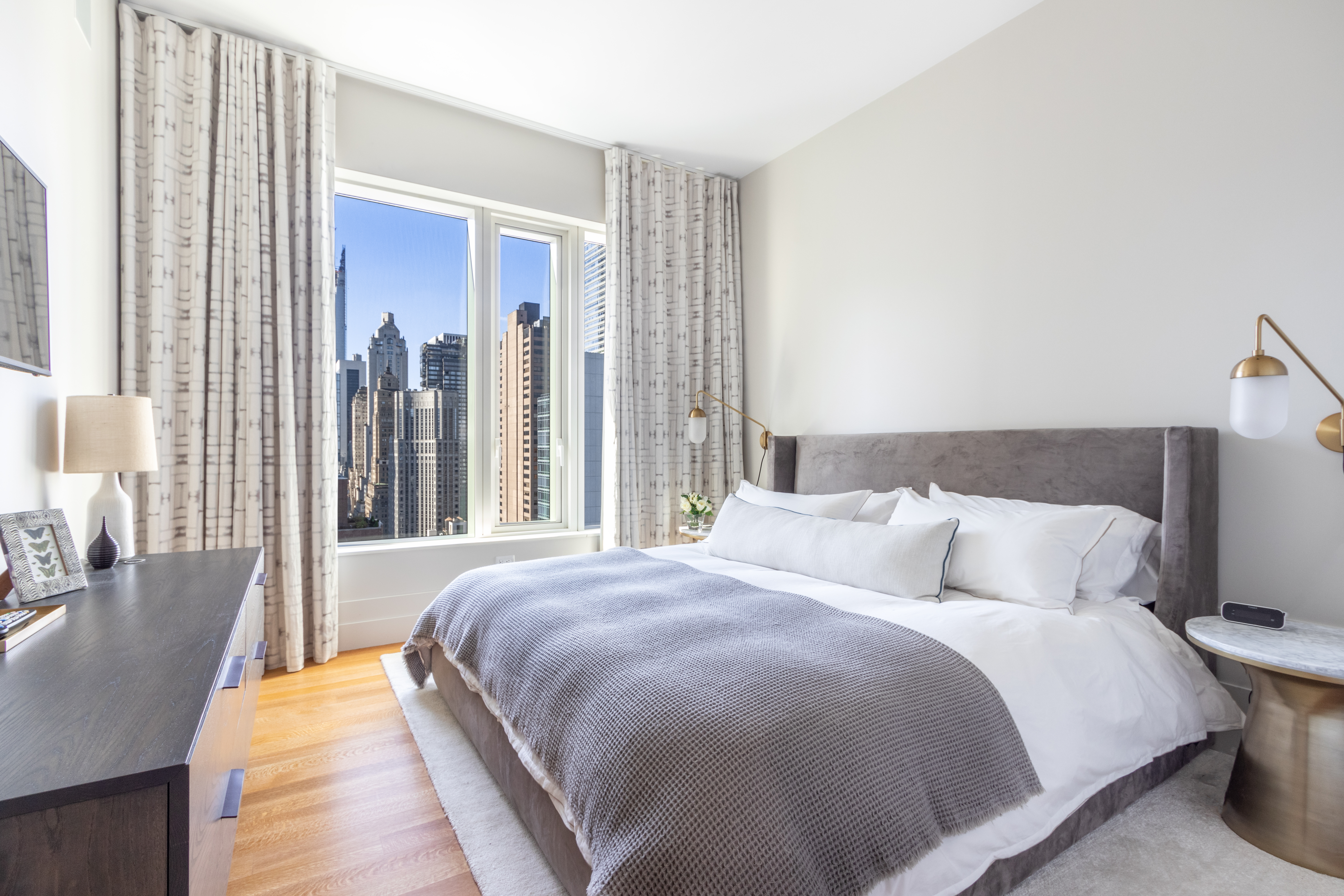 252 East 57th Street, Unit 38A Manhattan, NY 10022 - Photo 6 of 15