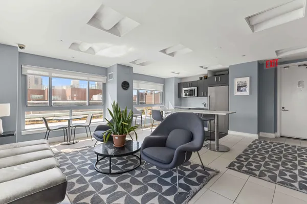 $895,000 | 171 West 131st Street, Unit 411 | Central Harlem