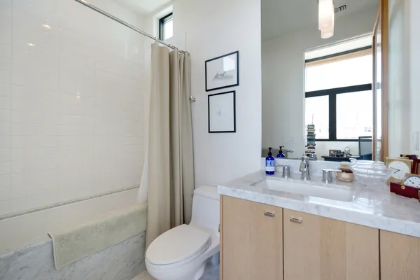 $3,825,000 | 2325 Cloy Avenue, Venice, CA 90291