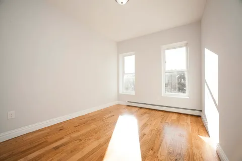 $700,000 | 581 Van Siclen Avenue | New Lots