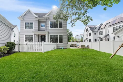 $1,649,000 | 638 Webster Street, Unit 638, Needham, MA 02492