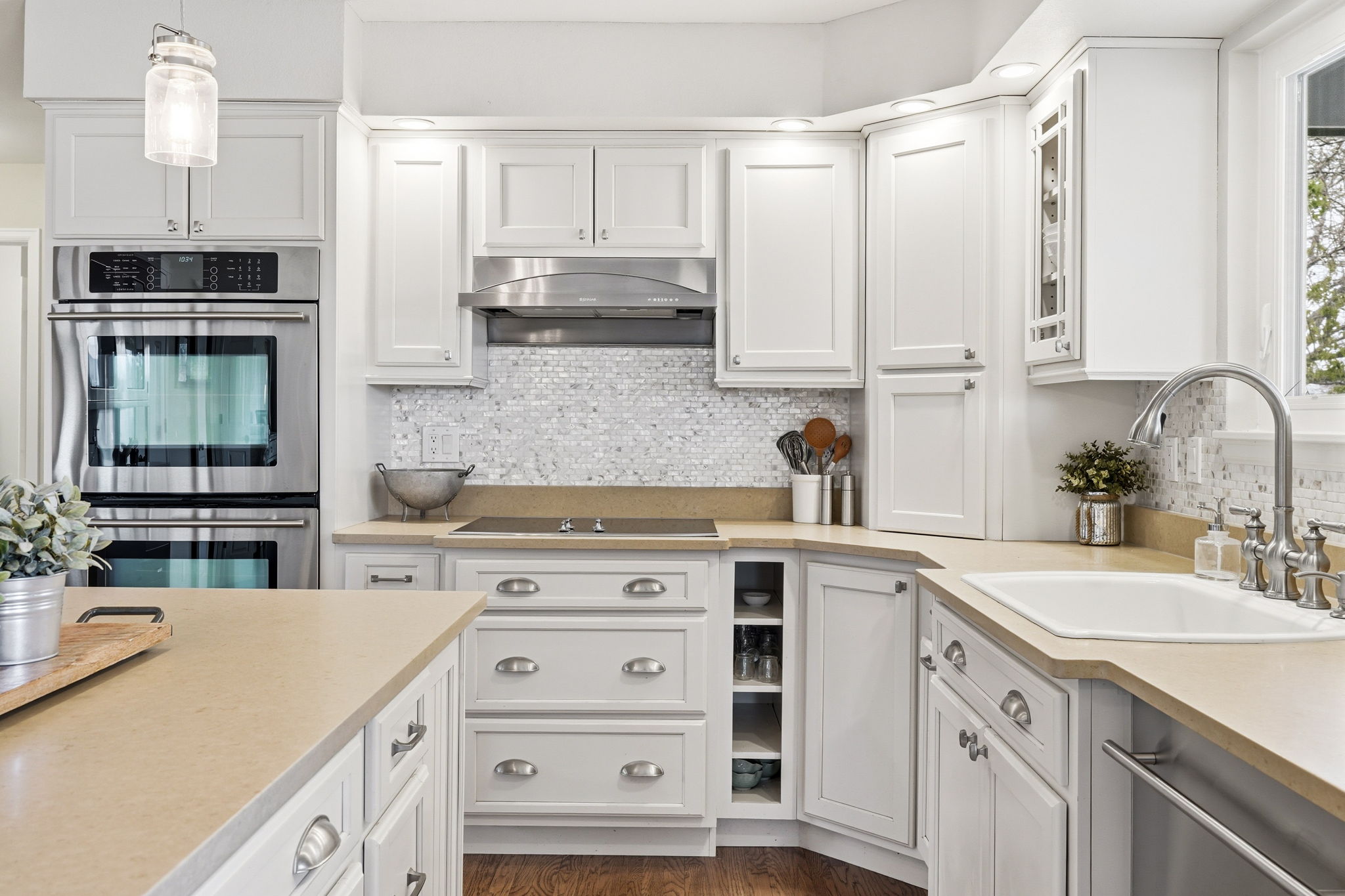 1574 Sunset Ridge Road Highlands Ranch, CO 80126 - Photo 5 of 22