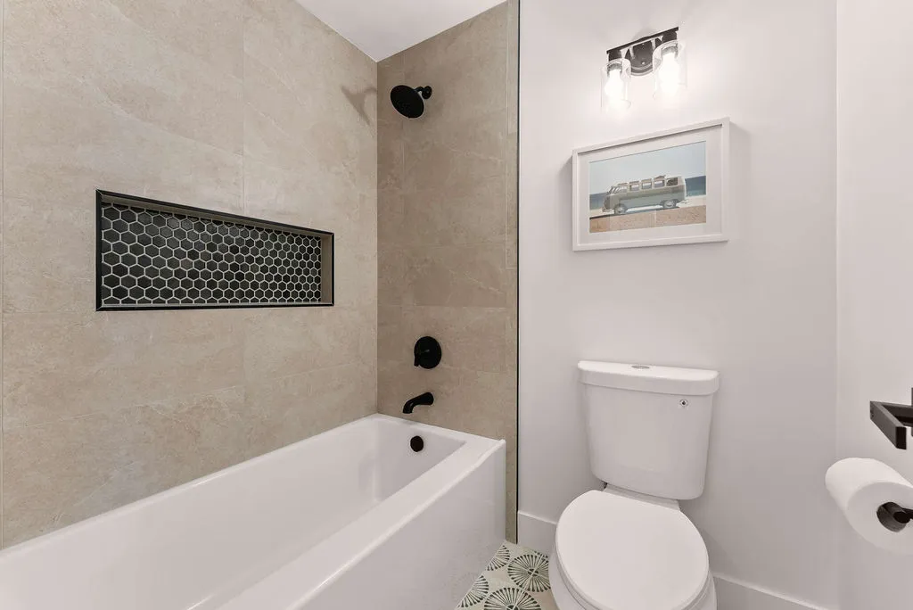 $635,000 | 2915 Cowley Way, Unit A, San Diego, CA 92117