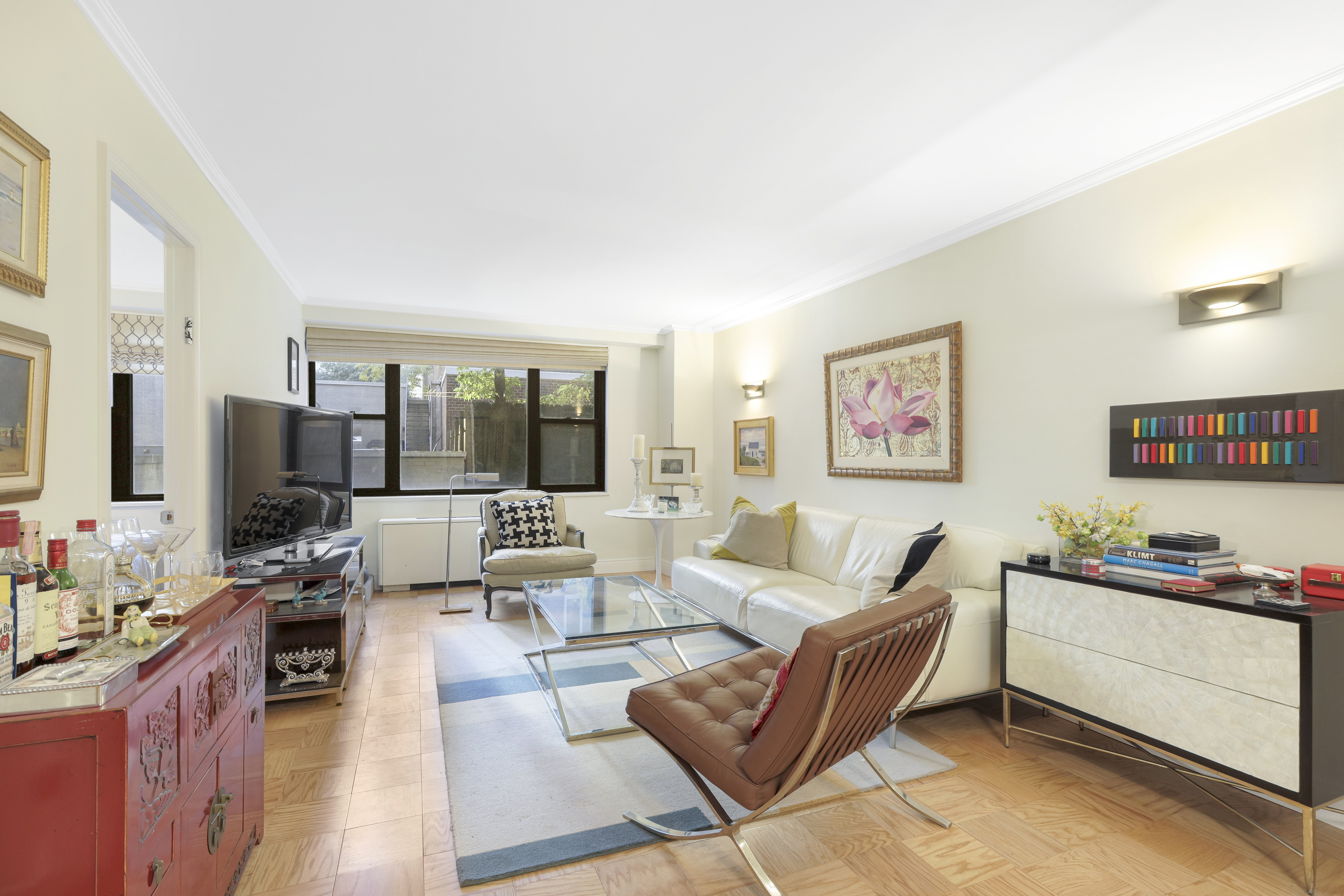 165 West 66th Street, Unit 2S Manhattan, NY 10023 - Photo 1 of 7