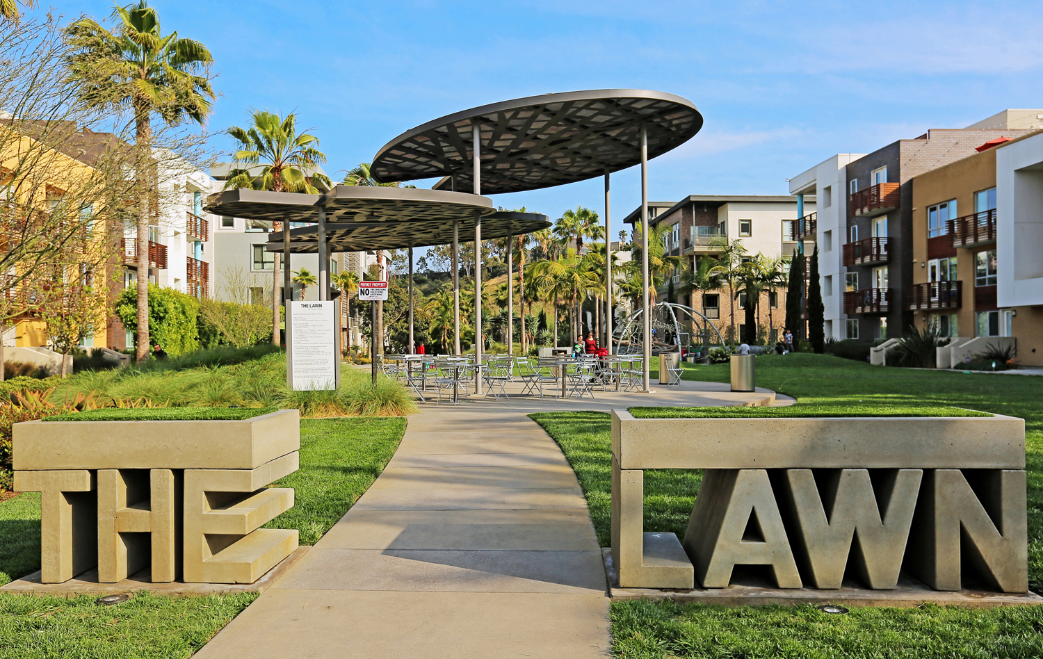 12963 West Runway Road Playa Vista, CA 90094 - Photo 29 of 39 a view of a chairs and tables in patio