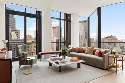 $4,500,000 | 33 Park Row, Unit 18B | Financial District