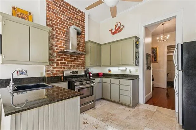 $535,000 | 2700 Constance Street, Unit 2700, New Orleans, LA 70130