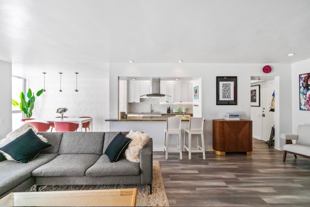 1015 North Kings Road, Unit 301 West Hollywood, CA 90069 - Photo 3 of 22