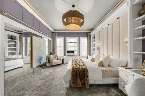 $4,950,000 | 45 East 66th Street, Unit 3W | Lenox Hill