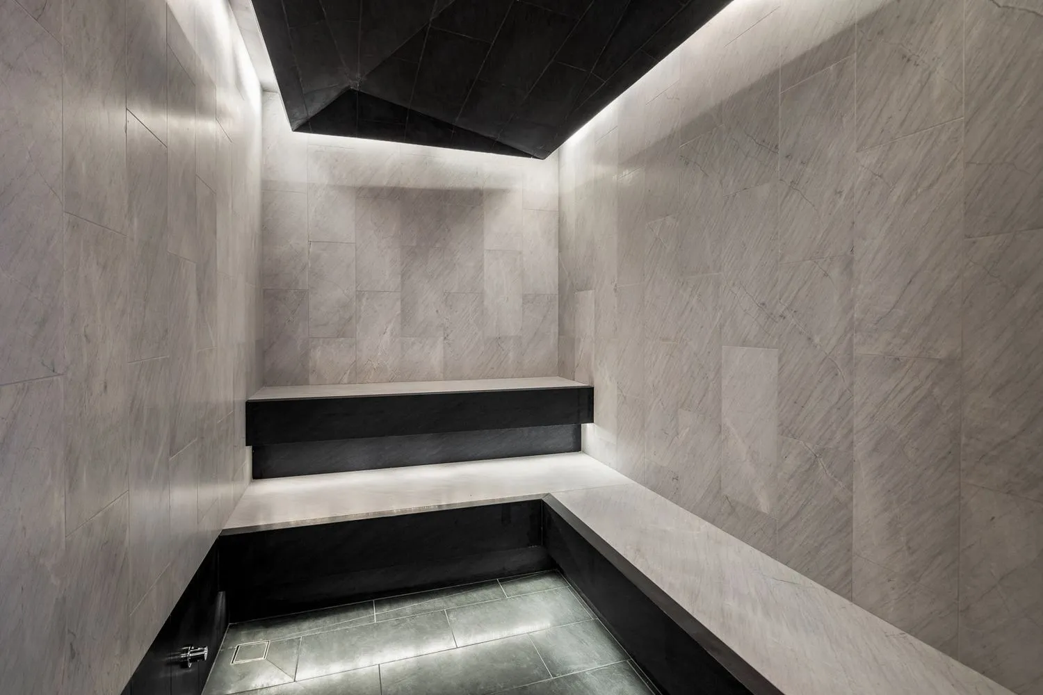 a view of walk in closet