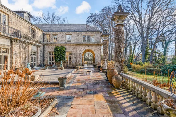 $5,499,000 | 745 Newtown Road, Villanova, PA 19085